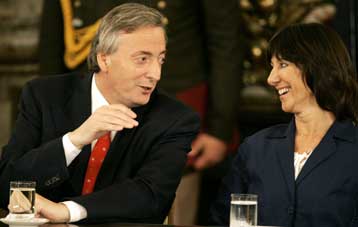 Μεγάλη ποσότητα χρημάτων βρέθηκε στο γραφείο της υπουργού Οικονομικών της Αργεντινής