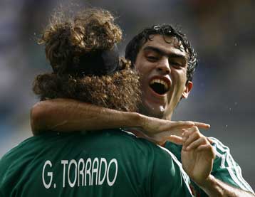 Εκτοξεύονται και άλλο οι μετοχές του Καστίγιο, στους «4» του Κόπα Αμέρικα το Μεξικό