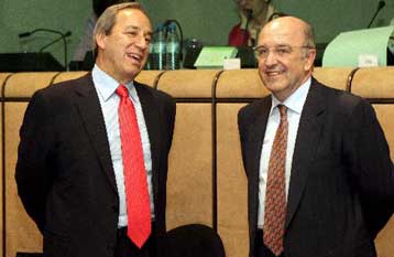 Η έλλειψη ανταγωνισμού τροφοδοτεί τον πληθωρισμό, λέει για την Ελλάδα ο Χ.Αλμούνια