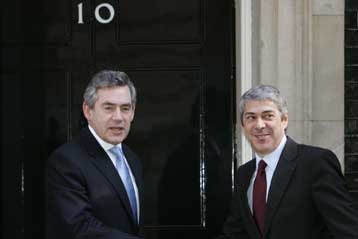 Δεν χρειάζεται δημοψήφισμα για τη Συνθήκη δηλώνει ο Γκ.Μπράουν