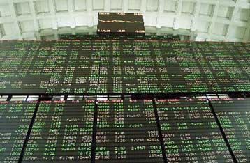 Παύση ποινικής δίωξης και παραγραφή αδικήματος, ζητά η υπεράσπιση του ΔΣ της ΔΕΚΑ