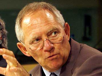 Επαναφορά της θανατικής ποινής για θέματα τρομοκρατίας προτείνει ο Γερμανός ΥΠΕΣ