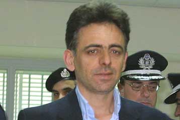 Ελεύθεροι αφέθηκαν οι Θωμάς Σερίφης και Σωτήρης Κονδύλης