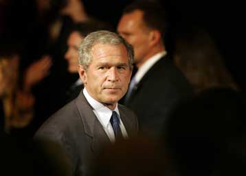 Περισσότερο χρόνο για τον πόλεμο στο Ιράκ ζητά ο Τζ.Ο.Μπους