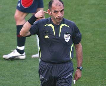 Κασναφέρης, Γερμανάκος, Ζωγράφος και Τσίκινης σε αγώνες των Κυπέλλων Ευρώπης