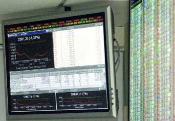 Προς τις 5.000 μονάδες σκαρφαλώνει το Χρηματιστήριο την Πέμπτη