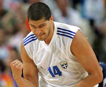 Ανακοίνωσε τον Λάζαρο Παπαδόπουλο η Ρεάλ Μαδρίτης