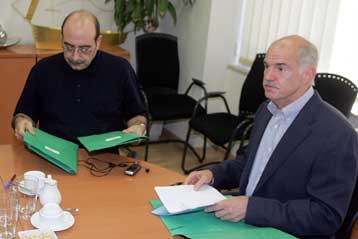 Την ανησυχία του για την κατάσταση που διαμορφώνεται στη χώρα εξέφρασε ο Γ.Παπανδρέου