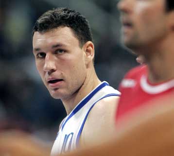 Ο πρώην μάνατζερ του Μαυροκεφαλίδη θέλει να καταγγείλει την μεταγραφή του στη FIBA