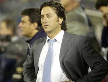 Πολύ κοντά στην ανάληψη της τεχνικής ηγεσίας του Ηρακλή ο Βαγγέλης Βλάχος