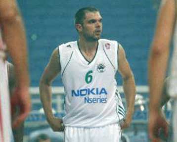 Ένα βήμα από την απόκτηση του Δημήτρη Παπανικολάου ο Αρης