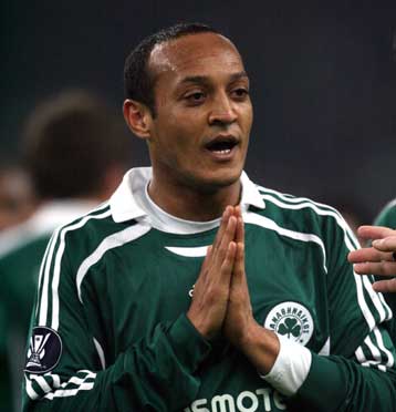 Από ειδικό γιατρό στη Γερμανία θα εξετασθεί ο Μόρις, στην Αργεντινή ο Γκονζάλες