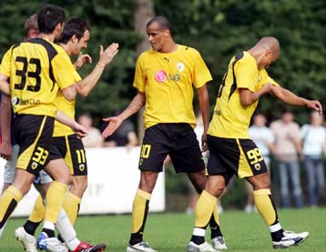 «Σάμπα» στο φιλικό 4-0 της ΑΕΚ επί της Αγκοβ Απελντορν, ντεμπούτο του Μορέτο