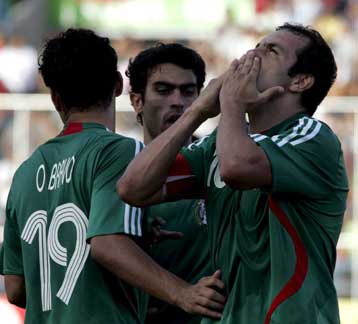 Ανατροπή και τρίτη θέση για το Μεξικό στο Κόπα Αμέρικα, 3-1 την Ουρουγουάη