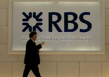 Η Royal Bank of Scotland βελτιώνει την προσφορά της για την ABN Amro