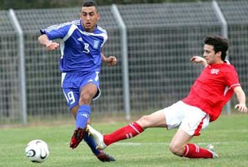 Την απόκτηση του Κώστα Μήτρογλου ανακοίνωσε ο Ολυμπιακός