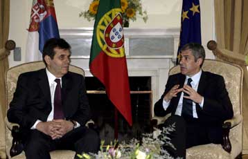 Συνεχίζει την ευρωπαϊκή του περιοδεία ο Κοστούνιτσα για το θέμα του Κοσόβου