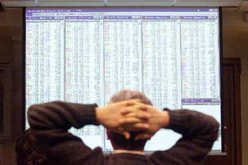 Πτώση σημείωσε την Τρίτη το Χρηματιστήριο Αθηνών, νέα κέρδη για τη Vivartia