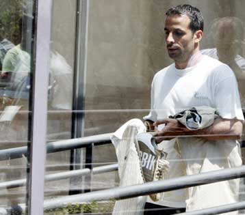 Από την Βαρκελώνη στη Ρώμη ο Ζιουλί, που υπέγραψε στους «τζαλορόσι»