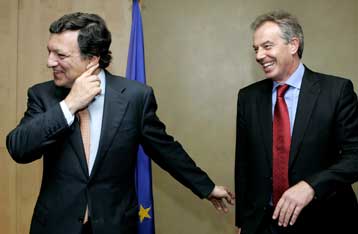 Περιοδεία διαρκείας στη Μέση Ανατολή προγραμματίζει ο Τόνι Μπλερ