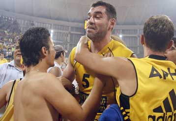 Χώρισαν οι δρόμοι του Αρη με τον Γιώργο Σιγάλα