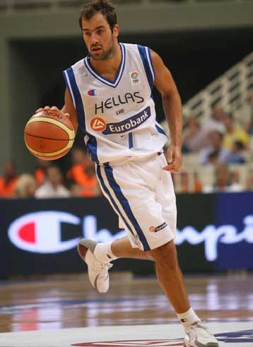 Ο Σπανούλης τα βρήκε… σκούρα και με τους Σπερς, που δεν τον αποδεσμεύουν