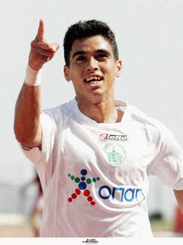 Ο Λεονάρντο αποτελεί την όγδοοη μεταγραφή του Λεβαδειακού