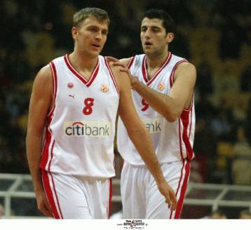 Ελεύθερος να πάει Παναθηναϊκό ο Ζίζιτς, οι Ισπανοί «στέλνουν» Τεόντοσιτς