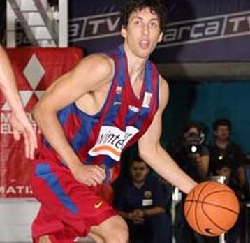 Ο Ολυμπιακός «κλείνει» τον Ούκιτς από την Μπαρτσελόνα και αγωνιά για Πάργκο