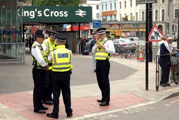 Απαγγέλθηκαν κατηγορίες για τον τέταρτο ύποπτο των επιθέσεων στο Λονδίνο