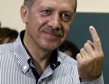 Κεμαλισμός εναντίον ισλαμισμού στις πιο κρίσιμες εκλογές για τη σύγχρονη Τουρκία