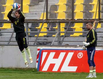 Ήττα του κουρασμένου Αρη με 1-0 από την Παρί Σεν Ζερμέν