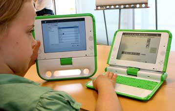 Σε μαζική παραγωγή ο «φορητός των 100 δολαρίων»