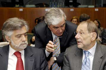 Το θέμα του Κοσόβου απασχολεί το Συμβούλιο Γενικών Υποθέσεων της ΕΕ