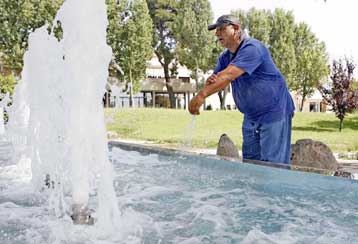 Στα ύψη η θερμοκρασία με νέο ρεκόρ κατανάλωσης ρεύματος