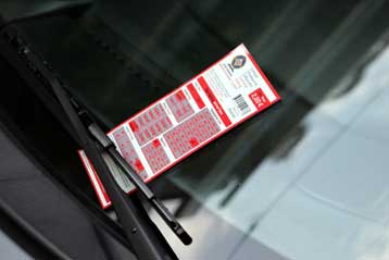 Διπλασιάζονται από το 2008 οι θέσεις του συστήματος ελεγχόμενης στάθμευσης στην Αθήνα