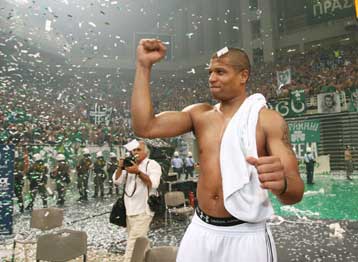 Σε αρθροσκόπηση θα υποβληθεί ο Μάικ Μπατίστ