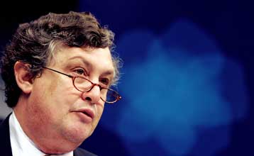 Πράξεις καλής γειτονίας και επιτάχυνση των μεταρρυθμίσεων ζητά η ΕΕ από την ΠΓΔΜ