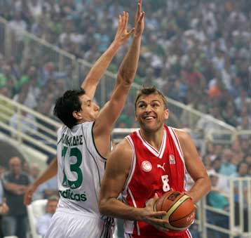 Υπέγραψε στην Ντιναμό ο Γιαβτόκας και άνοιξε δρόμο για Ζίζιτς στον Παναθηναϊκό