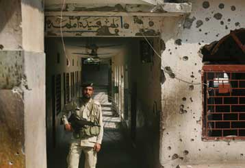 Επίθεση ισλαμιστών στο βορειοδυτικό Πακιστάν με 13 νεκρούς και δεκάδες τραυματίες