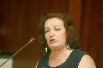 Σύντομα οι ανακοινώσεις για το βιβλίο Ιστορίας της Στ Δημοτικού, λέει η Μ.Γιαννάκου