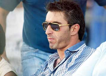 Τη μεταβίβαση των μετοχών στη διοίκηση Ζαγοράκη ζητά ο Ερασιτέχνης