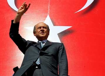 Ανοίγουν το δρόμο για την εκλογή προέδρου της Τουρκίας οι Γκρίζοι Λύκοι