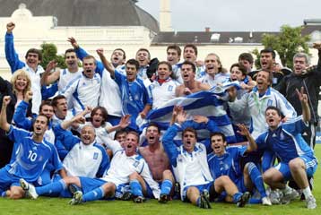 Κόντρα στους «αυτοκράτορες» για μια θέση στην Ιστορία η εθνική Νέων