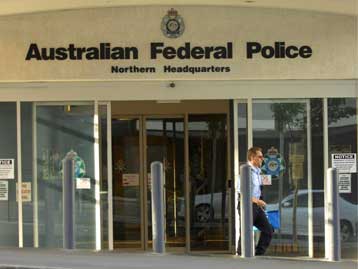 Ελεύθερος ο Ινδός που συνελήφθη στην Αυστραλία σε σχέση με τις επιθέσεις στη Βρετανία