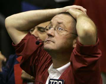 Με αρνητικό πρόσημο έκλεισε η εβδομάδα σε Γουόλ Στριτ και Ευρώπη