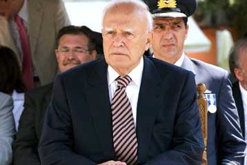 Με τον Τάσσο Παπαδόπουλο συναντήθηκε ο Κάρολος Παπούλιας