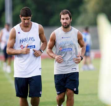 Ελαφρύς ο τραυματισμός του Βασιλόπουλου-Δεν υπάρχει εγώ, λέει ο Τσαρτσαρής