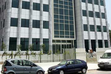 Υποχώρησε κάτω των 4.900 μονάδων ο γενικός δείκτης τη Δευτέρα