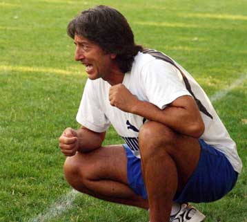 Μαλαγκένιο, Μπίνιο στην άμυνα του Ηρακλή, έρχεται και ο Έρμαν για την επίθεση